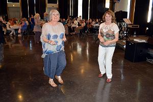 AOBR 2014 05 04 MARIGNANE  CALAMARS FARCIS A L ORANAISE (185) par G Vieville
